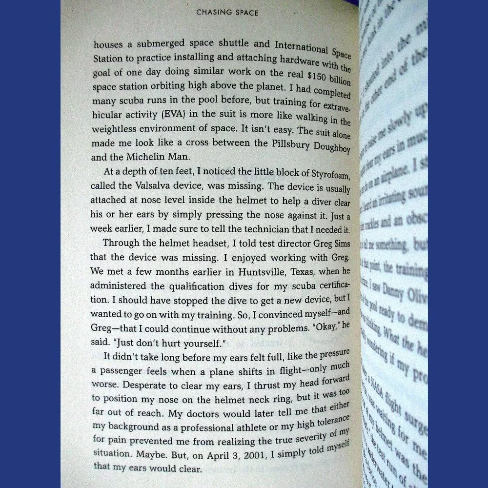 Book - Chasing Space: An Astronaut's Story of Grit, Grace, and Second Chances - Picture 7 of 14